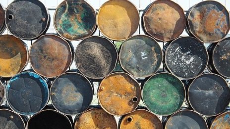 Изпаряващото се търсене заради коронавируса остави Брент на 30 долара за барел