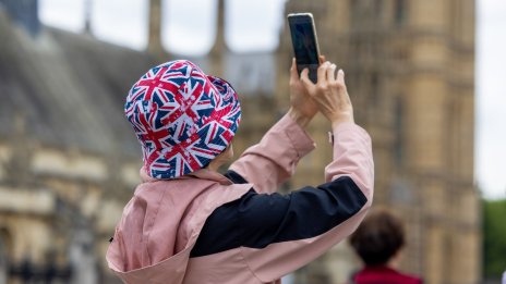 Изборите във Великобритания прикриват горчиви икономически истини