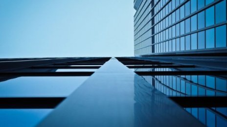 Хонконг и Уест Енд в Лондон остават най-скъпите пазари на офис площи в света