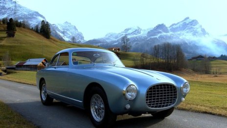 Ferrari 250 бе продадено на търг за 1,1 млн. долара