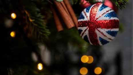 Младите британци изоставят консервативната партия