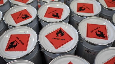 Путин е поставил под временен контрол руските активи на Akzo Nobel