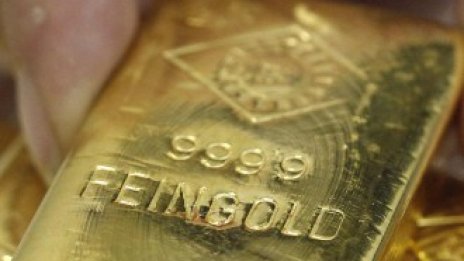 Златото отново обърна посоката, за да завърши сесията под 1 800 долара