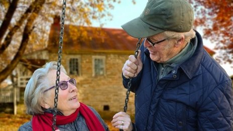 Полският парламент одобри понижаване на пенсионната възраст