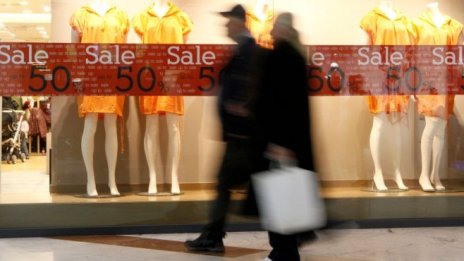 Инвестициите в търговски площи в Европа се забавят