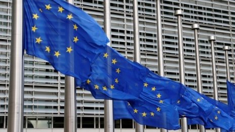 България има два месеца да въведе европейските стандарти за финансов отчет