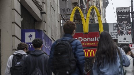 Американските гиганти от Starbucks до General Mills имат голям проблем с продажбите - Китай