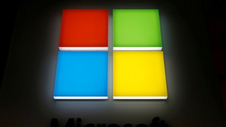 Microsoft отново ще продава лаптопите на Huawei