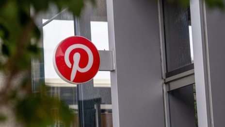Pinterest започва годината с главоболия