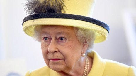 Кралица Елизабет забрани на британските пощи да ползват портрета ѝ
