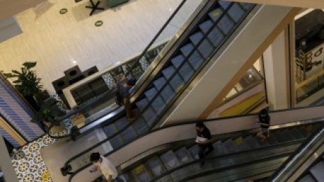 Собственици на търговски площи в САЩ включват пандемични клаузи в наемните договори