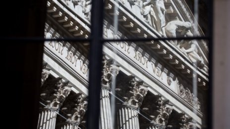 S&P 500 продължава да надгражда рекордния си ръст и във вторник*