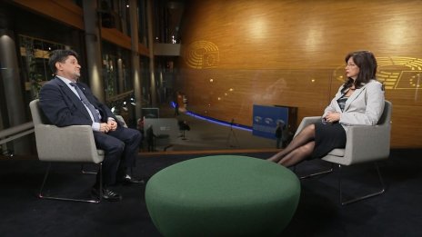 Гости на Милена Милотинова в „Брюксел 1“ - бивш адвокат на Навални и съпругата на Асанж