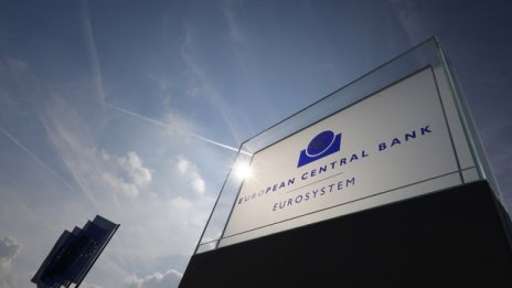 Трилионите лоши кредити карат европейските банки да емитират акции