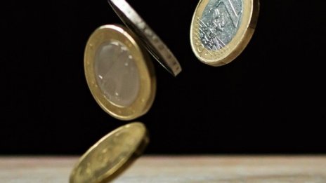 Неправителствена организация даде 10 обществени поръчки на ОЛАФ