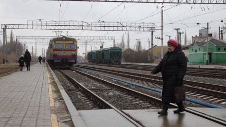 Започва евакуация на цивилни в Донецк и Луганск