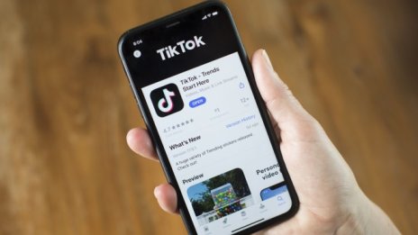 Рекламните приходи на TikTok се възстановяват докато бурята в САЩ утихва