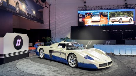 Maserati MC12 Stradale от 2005 г. бе продадено на търг за рекордните от 5,2 млн. долара 