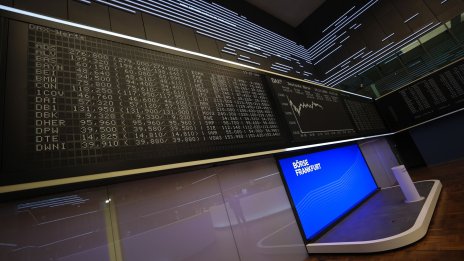 Европейските борси започват седмицата без съществени изменения