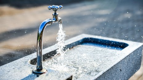 Близо 3% от населението на България е било на воден режим през 2022 г.