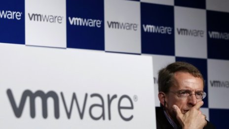 VMware съкращава 800 работни места