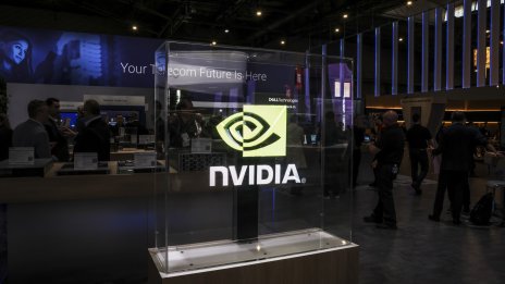 Nvidia ще пусне по-слаба версия на чипа H20 в Китай