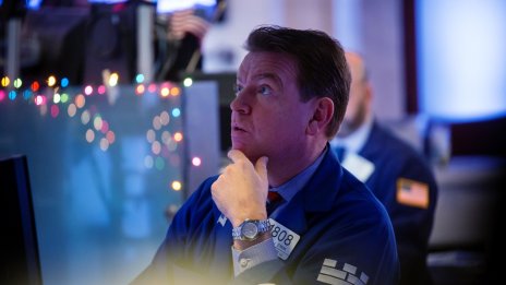 Мрачните перспективи насочват Wall Street към най-слабата година от 2008 г. насам