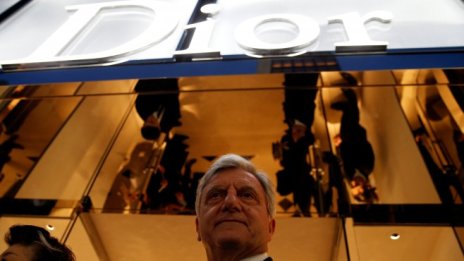 Бернар Арно придобива Christian Dior за 12 млрд. евро