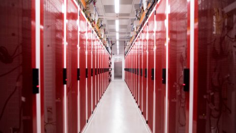 Какво интересно се случи в технологичната индустрия през 2025 г.?