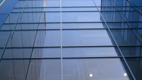 Мудната икономика забавя съживяването на американския офис пазар