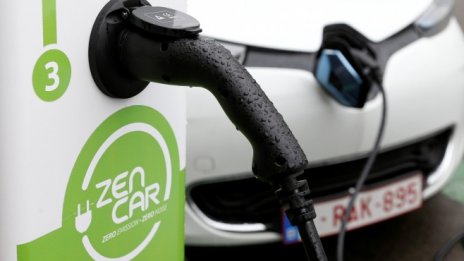 Renault счупи рекорда си за продажба на електромобили