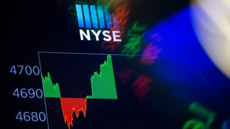Dow Jones отбелязва ръст от близо 100 пункта след решението на Фед*