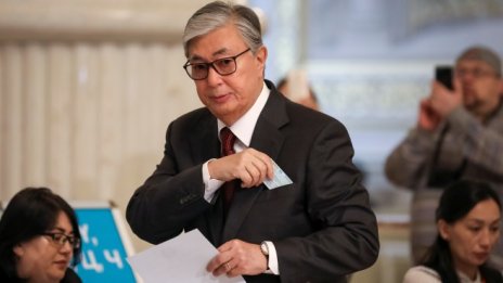 Касим-Жомарт Токаев печели президентските избори в Казахстан