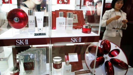 P&G обмисля раздялата си с различни козметични брандове