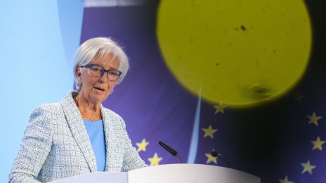 Паричната политика на Фед увеличава причините за предпазливост в ЕЦБ