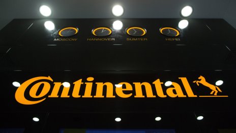 Continental съкращава хиляди работници в опит да ограничи разходите