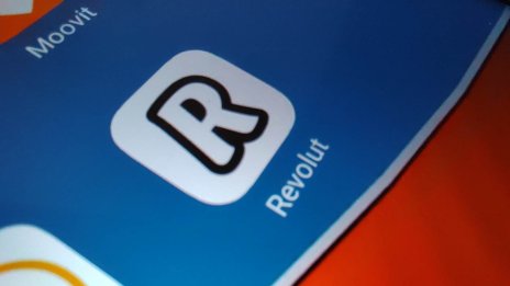 Литовската централна банка глоби Revolut с 200 хил. евро