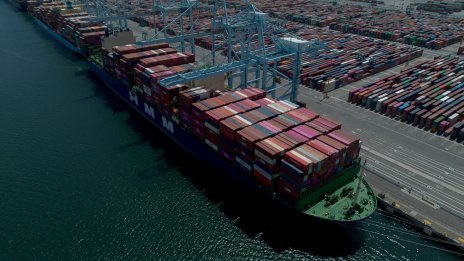 Доналд Тръмп очаква първите търговски сделки за митата още тази седмица