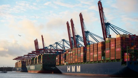 Тръмп похвали готовността на ЕС да сключи търговска сделка със САЩ