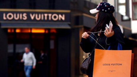 Търсейки растеж, европейските компании атакуват с придобивания за 53 млрд. долара 