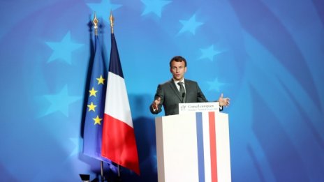 Макрон е против излизане на Унгария от ЕС