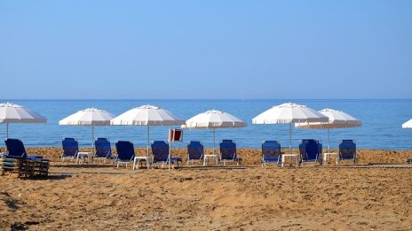 Открити са процедури за концесии на три морски плажа