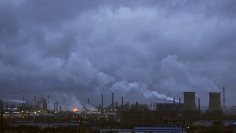 Печалбите в китайската индустрия отбелязаха най-голям спад от 2011 г.