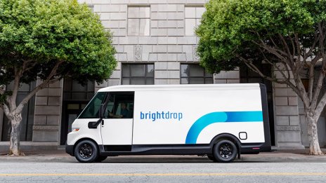 Звено на General Motors откри първата фабрика за големи електромобили в Канада