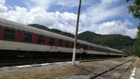 „БДЖ-Пътнически превози“ е прекратило процедурата за ремонт на 133 вагона