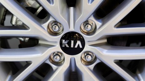 Виртуалните асистенти влизат в новите коли на Kia и Hyundai 