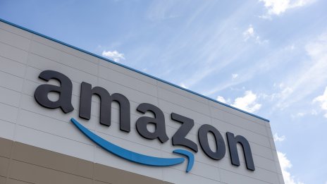 Облачната платформа на Amazon отчете проблеми със захранването в Бахрейн и ОАЕ