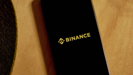 Mastercard и Visa се оттеглят от партньорствата си с Binance