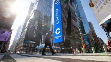 Разпродажбите на Coinbase засегнаха негативно и биткойна