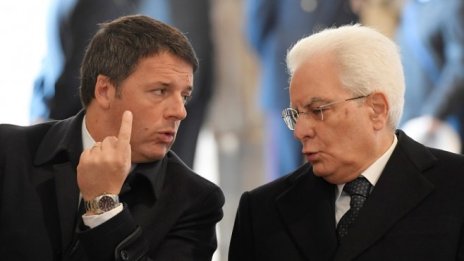 Президентът на Италия помоли Ренци да отложи оставката до приемането на бюджета